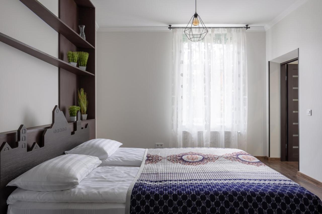 Lion King D2 Apartment Lviv Luaran gambar