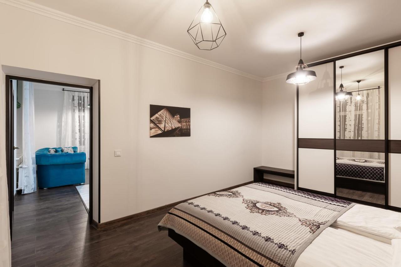 Lion King D2 Apartment Lviv Luaran gambar